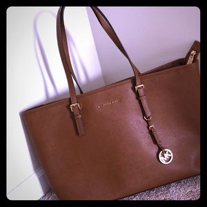 Michael Kors Tote